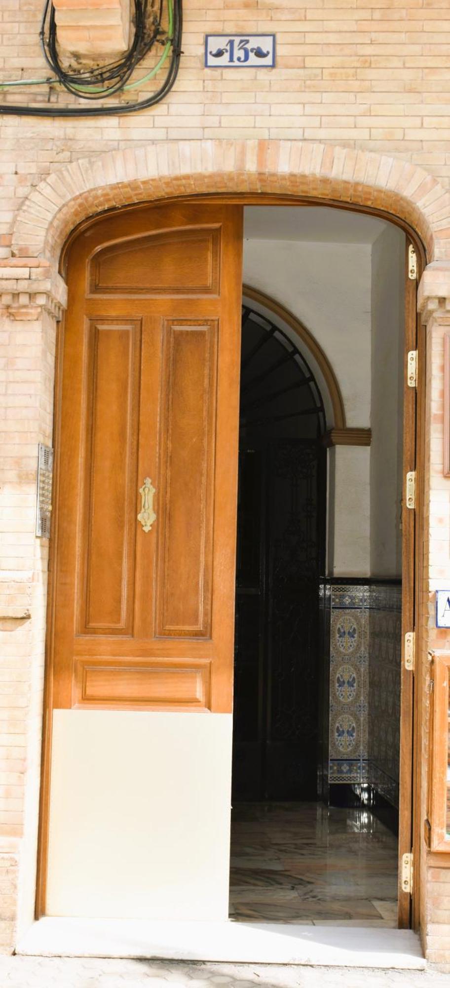 Ferienwohnung Puerta Carmona Sevilla Exterior foto